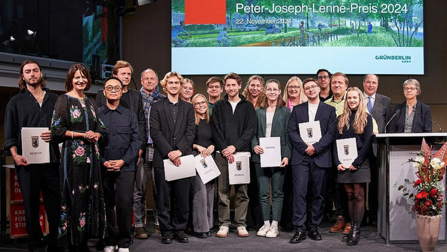 Gruppenbild der Preisträger.